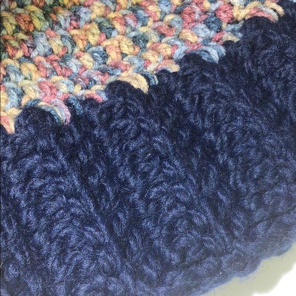 Winter Pom-Pom hat adult or teen handmade - Picture 6 of 6